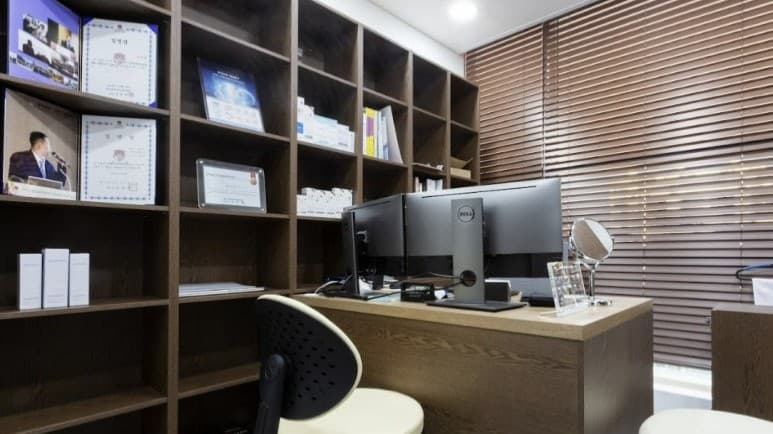 옥수동피부과 색소 치료, 반복 시술보다 먼저 봐야할 피부반응